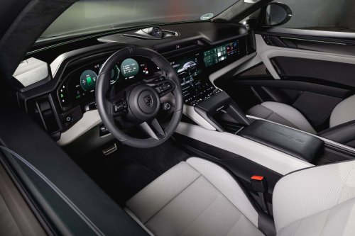 Porsche Cayenne Coupe Electric Looks Sleeker, Makes Up to 1139 HP