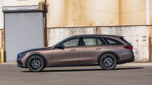 Mercedes-Benz E450 All-Terrain vs. E53 AMG: Station Wagon Battle!