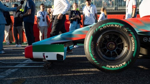 A Dramatic Autonomous Racing Crash Showed How Far Self-Driving Race Cars Have to Go