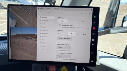 HMD Trucking Built a 700-Truck Diesel Fleet. Now It’s Buying 50 Tesla Semi Trucks.