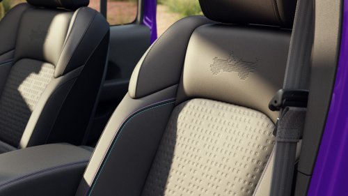 The 2026 Jeep Rewind Editions Turn the Wrangler and Gladiator Into Retro Throwbacks