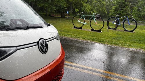 2025 Volkswagen ID Buzz 2,000-Plus Mile Road Trip: Range, Charging, and Real-World Travel