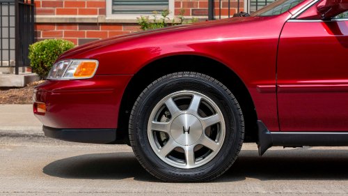 Driving a Pristine, 315-Mile 1994 Honda Accord EX Coupe 32 Years Later