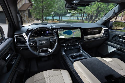 2027 Chevy Silverado 1500's New Interior Is a Screen Sanctuary