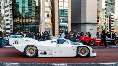 Inside Luftgekühlt Tokyo: 200-Plus Air-Cooled Porsches Take Over a Closed Highway
