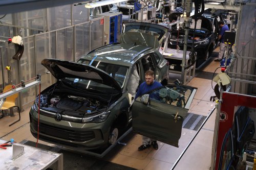 VW to Cut Global Production Capacity By 1 Million Cars a Year: CEO