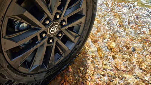 2027 Toyota Land Cruiser: Mostly the Same and a Little More Expensive