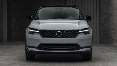 Volvo, Volvo XC40, SUV, 2028 Volvo XC40 First Look: Design, Feature, Tech Updates for Volvo’s Small Luxury SUV