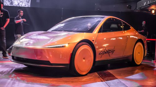 Tesla Cybercab First Look: No Steering Wheel! No Brake Pedal! No Problem?