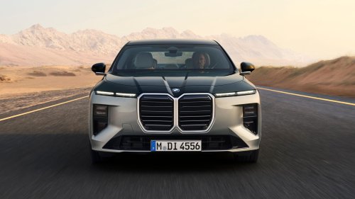 This Is the 2027 BMW 7 Series: Even More Screens, New Tech, and the Same Presence