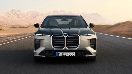 This Is the 2027 BMW 7 Series: Even More Screens, New Tech, and the Same Presence
