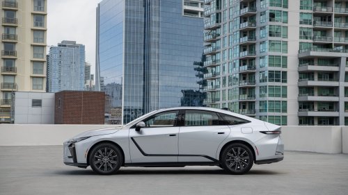 2026 Lexus ES Interior Review: Hybrid and EV Models Get Major Cabin Upgrades
