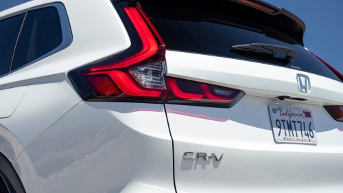 2026 Honda CR-V First Test: The Gas-Powered CR-V Has Good Vibes, but Is the Hybrid Better?