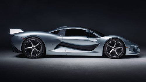 Hennessey Blackbird Hypercar First Look: 800+HP V-8, 6-Speed Manual, Zero Screens