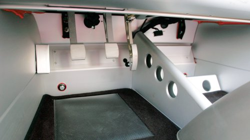 2005 Lotus Elise First Drive: 190-HP Toyota Engine, 1,975 Pounds