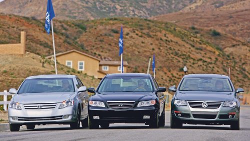Toyota, Hyundai, Hyundai Azera, Volkswagen, Volkswagen Passat, 2006 Toyota Avalon vs. Hyundai Azera vs. Volkswagen Passat Comparison Test