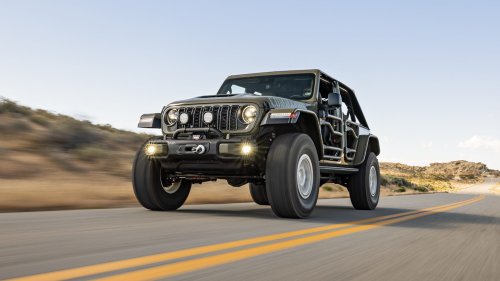 2026 Jeep Wrangler 392 Commando First Test: A Riotous, Supercharged Salute to the Troops