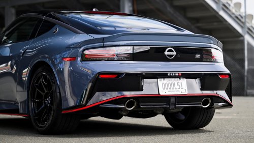 Driven: Nissan Finally Sticks the Z NISMO’s Landing, With a Manual Transmission