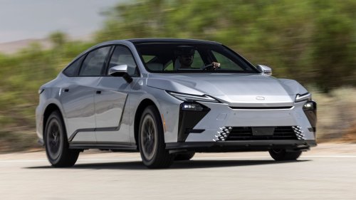 2026 Lexus ES 350h AWD Hybrid First Test: What’s the Big Rush?