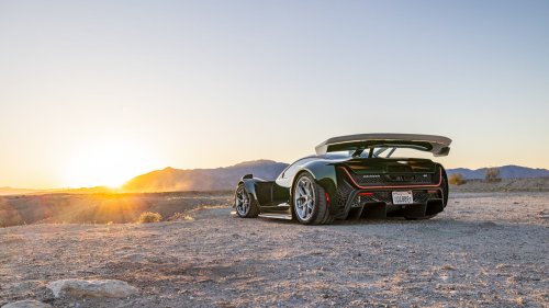 Goin’ Nuclear: We Tested the 1,250-HP, $2.4-Million 2026 Czinger 21C and Set a Record