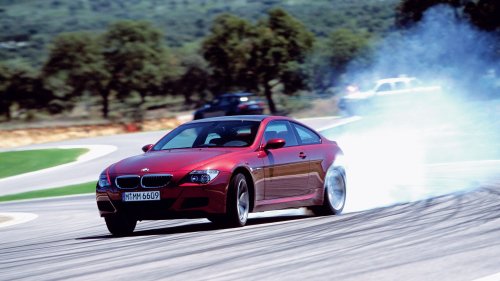 2007 BMW M6 First Drive Review: V-10 Power Meets Lighter Coupe Dynamics