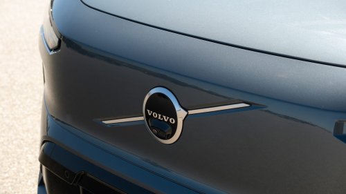 2027 Volvo EX60 P10 AWD Ultra First Test: Refined, Comfortable, and Safe