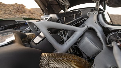 Goin’ Nuclear: We Tested the 1,250-HP, $2.4-Million 2026 Czinger 21C and Set a Record