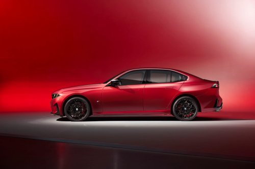 2027 BMW 3-Series vs. 2026 BMW 3-Series Spec Comparison