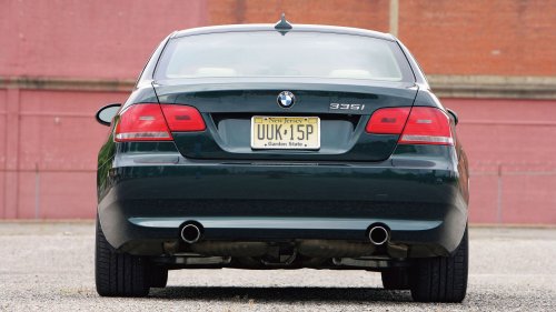 2008 Infiniti G37 vs. 2007 BMW 335i Comparison Test