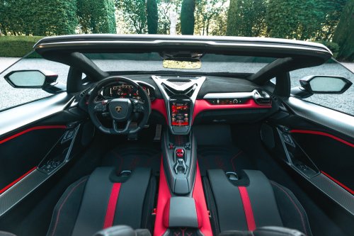 Lamborghini Fenomeno Roadster Is the Ultimate Open-Top V-12 Beast