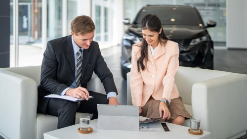 Car Leasing vs. Financing: Which Is the Best Way to Buy a New Car?