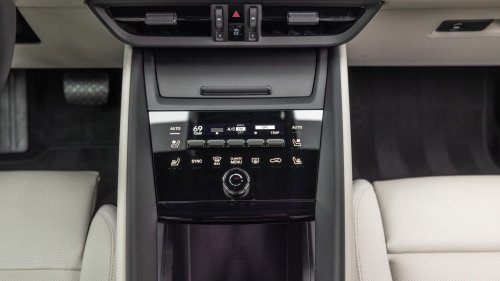 2026 Porsche Macan Electric RWD First Test: The Best Base Model?