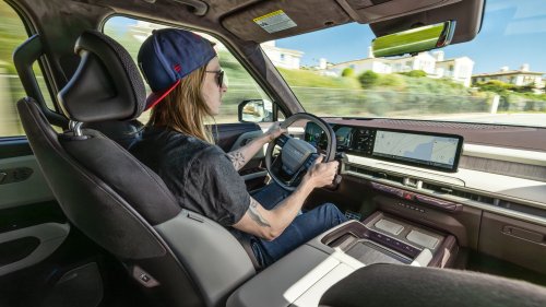 2027 Kia Telluride Hybrid First Test: Quicker, Heavier, and Slightly Confused