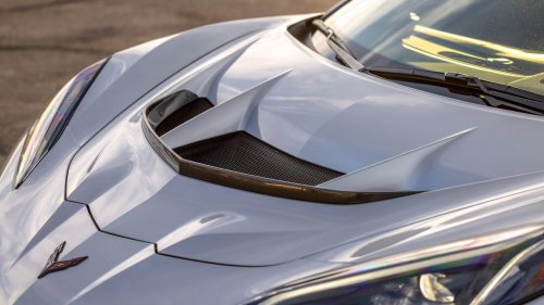 Chevrolet, Chevrolet Corvette, Czinger, 2026 Chevrolet Corvette ZR1X Track Lap Test: America's $255K Hypercar Takes on the Czinger 21C
