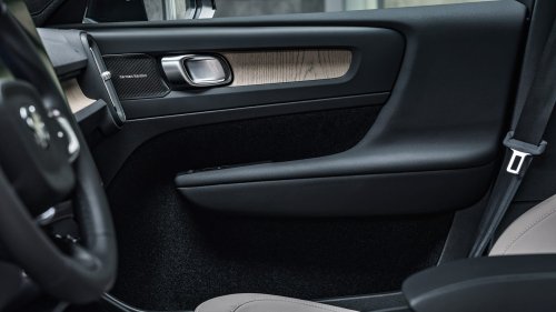 2028 Volvo XC40 First Look: Design, Feature, Tech Updates for Volvo’s Small Luxury SUV