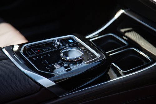 Tested: 2026 BMW i7 M70 Feels Like a Lower-Case M Car