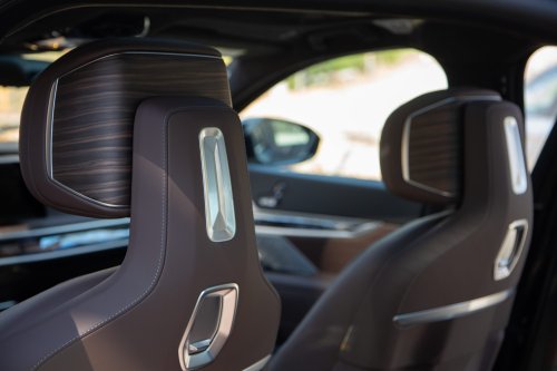 Tested: 2026 BMW i7 M70 Feels Like a Lower-Case M Car