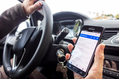 Drivers Are More Likely to Use Their Phones While Speeding, IIHS Study Says