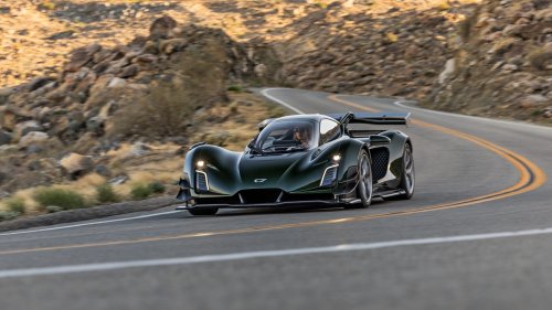 Goin’ Nuclear: We Tested the 1,250-HP, $2.4-Million 2026 Czinger 21C and Set a Record