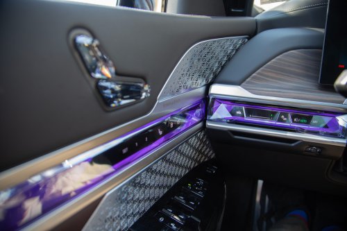 Tested: 2026 BMW i7 M70 Feels Like a Lower-Case M Car