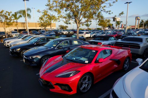 Mercedes, Miami Waitress Arrested for Allegedly Buying Corvette, Mercedes, 8 More Vehicles in 8 Days