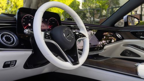 2027 Mercedes-Maybach S680 First Drive: 12-Cylinder Power, First-Class Comfort