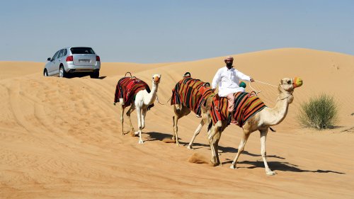 2006 Porsche Cayenne Turbo S First Drive: Dubai Desert Off-Road Review
