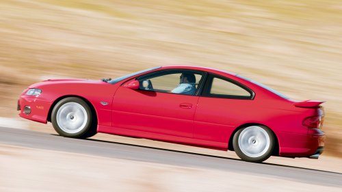2005 Cadillac CTS-V vs. Chrysler 300C SRT8 vs. Pontiac GTO Comparison