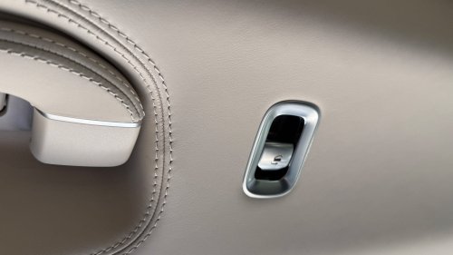 The New Maybach’s Rear Doors Open Six (!) Different Ways