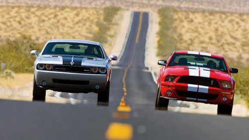 Dodge, Dodge Challenger, Ford, 2008 Dodge Challenger SRT8 vs. Ford Shelby GT500 Comparison Test