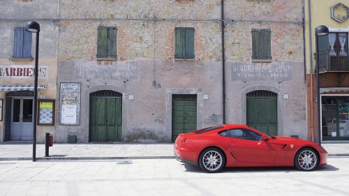 Ferrari, 2007 Ferrari 599 GTB Fiorano First Drive: Ferrari’s Ultimate V-12 Grand Tourer