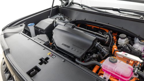 2027 Kia Telluride Hybrid vs. 2026 Hyundai Palisade Hybrid Comparison: Same DNA, Different Personalities