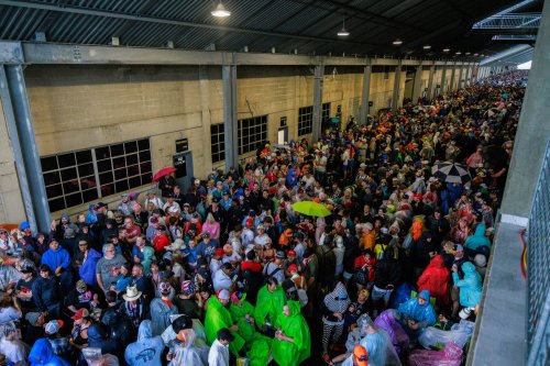 Indianapolis 500 Crowds Are Causing Hazardous Ammonia Levels by Peeing So Much