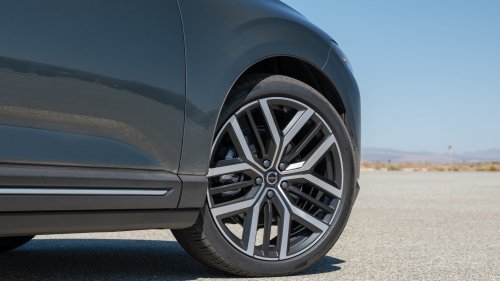 2027 Mercedes-Benz GLC400 vs. Volvo EX60 Comparison Test: The Better Luxury EV Isn’t the One We Expected